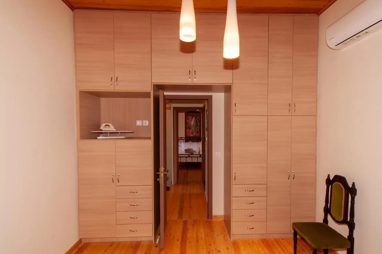 Jerma'S House Apartamento Lixúri 0*,